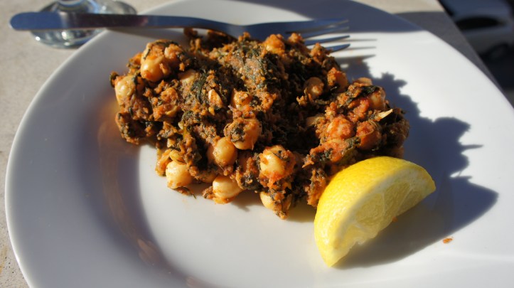 Not the most photogenic dish, perhaps.  But muy muy rico! One of my favourites here.