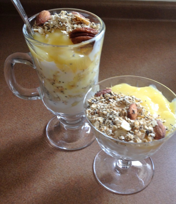 lemon poppy seed granola with lemon curd