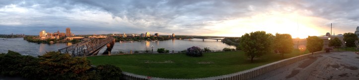 sunrise looking to quebec